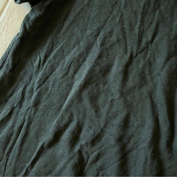 VICTORIA’S SECRET Short Sleeve Graphic Tee Shirt Size Medium - Picture 3 of 4